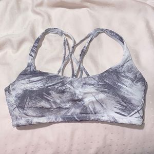 Lululemon Free to Be Wild Sports Bra
